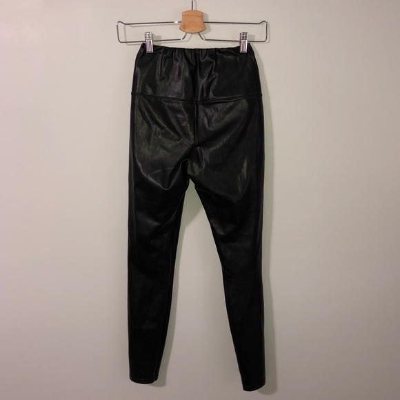 ARITZIA - WILFRED Daria Ankle Vegan Leather Pant - Picture 6 of 9